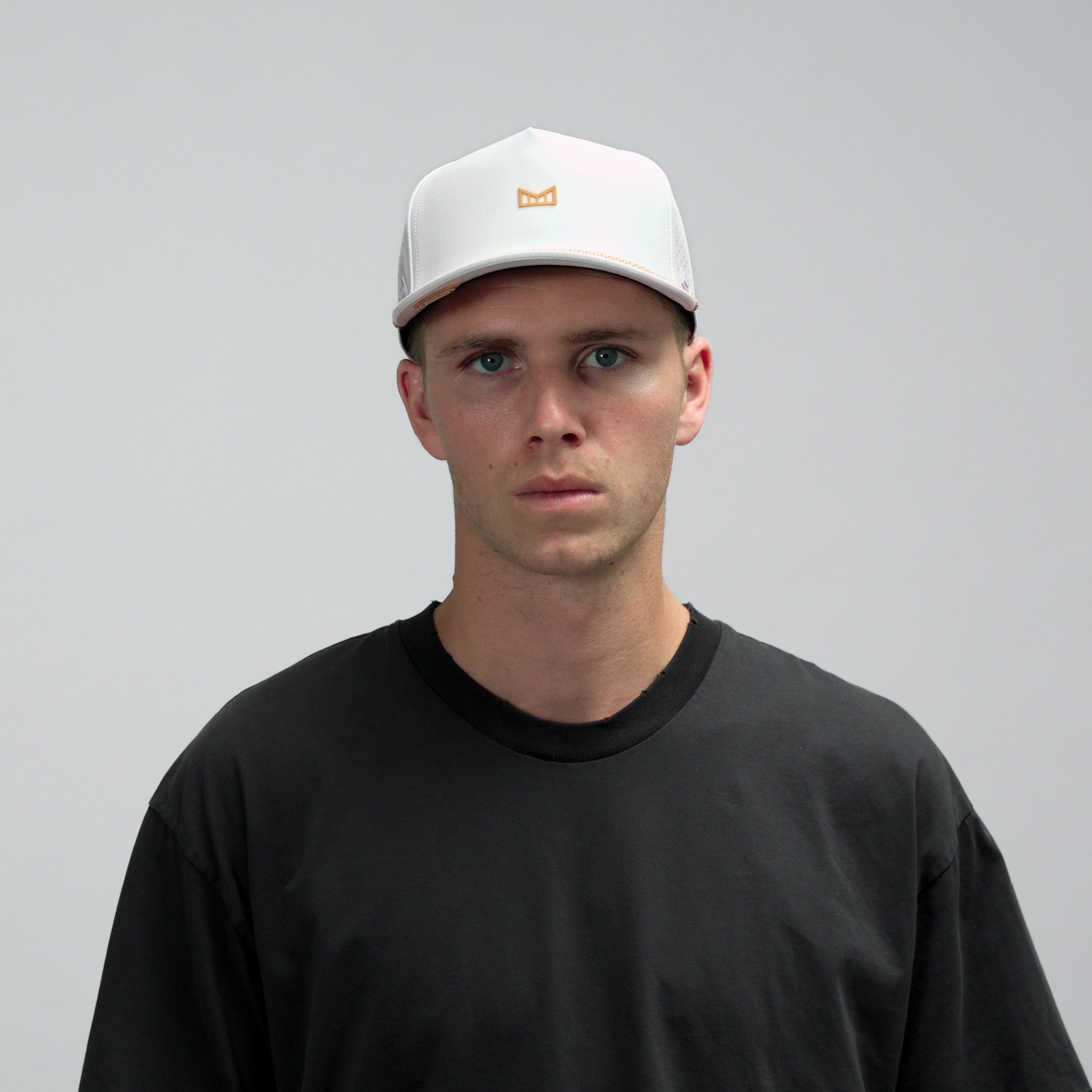 Odysea Rope Bulls Icon Hydro - White / Gum - Image 2